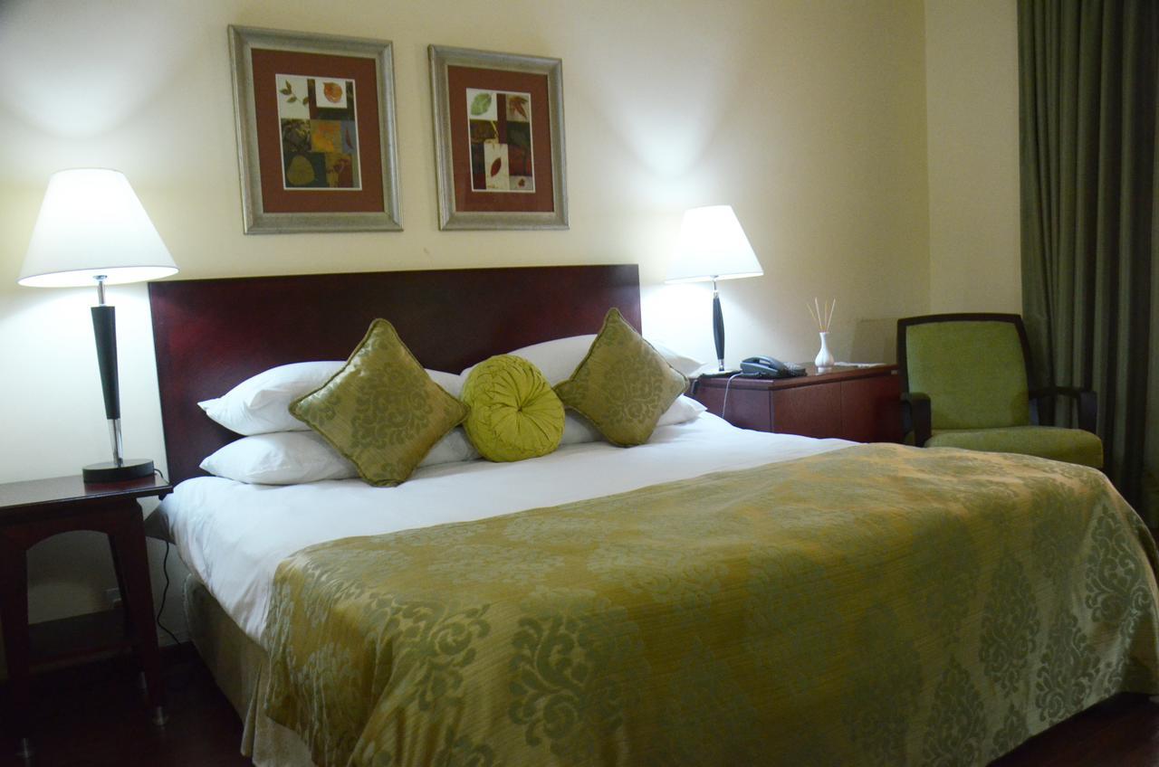 Oakwood Park Hotel Lekki Exteriér fotografie