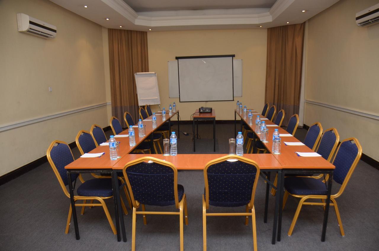 Oakwood Park Hotel Lekki Exteriér fotografie